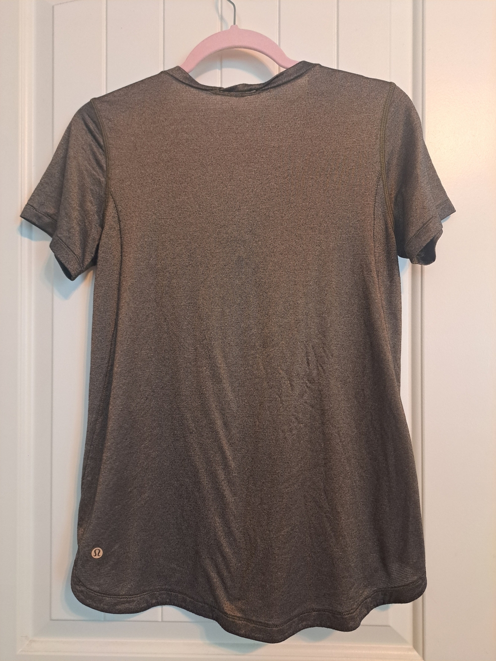 Lululemon What The Sport Tee V-Neck - Heathered Black / Gold Sparkle - Picture 7 of 15